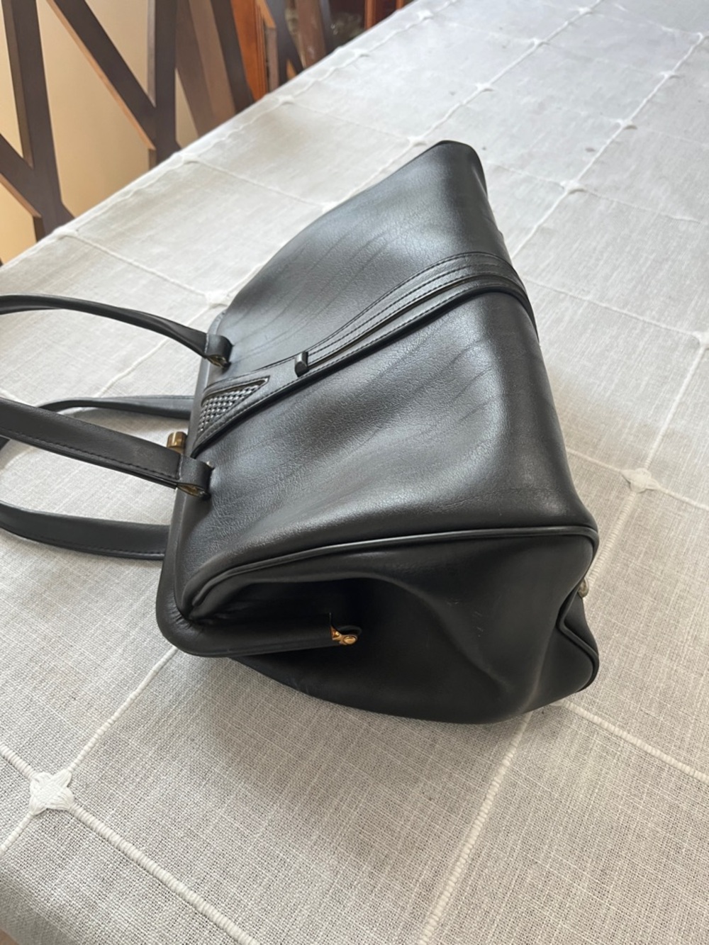 VINTAGE MID 1960’S Black Structured Satchel Bag - women - Picture 5 of 7